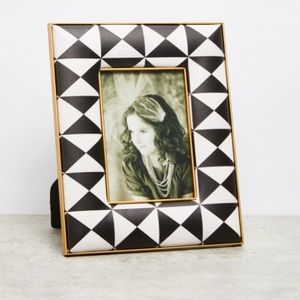 Aesthetic Hanley Black White Geometric 4x6" Frame